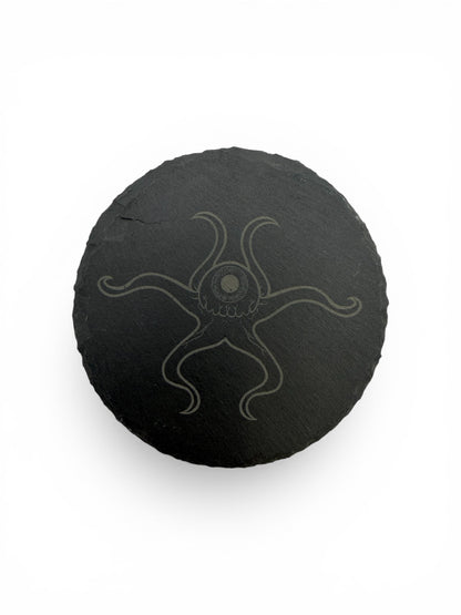 Alien Slate Coaster 10cm – Laser Engraved Rough Edge Stone Coaster | Sci-Fi Movie Gift | Rustic Drink Coaster