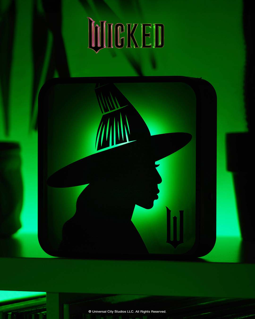 Wicked: Acrylic Lamp - Witch