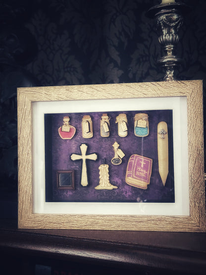 Vampire Hunting Kit 3D Frame Purple